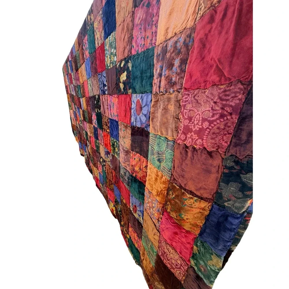 Vtg Velvet Patchwork Quilt Bedspread‎ Q/King Boho Cozy Cottage Witchy READ
